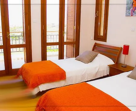 Halcyon Villa